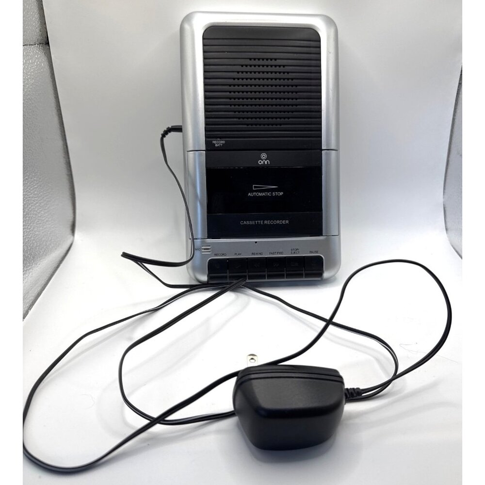 Cassette Recorder ONA11AV108 Battery & Powered  Cord tested ONN